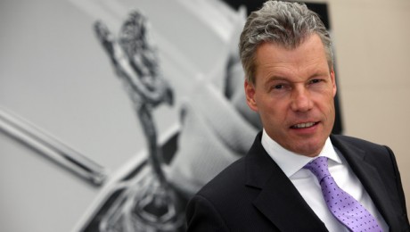 Rolls-Royce va avea o versiune hibrid Rolls-Royce va avea o versiune hibrid