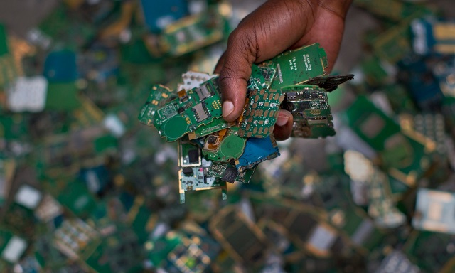 PanÄƒ La 90 Din DeÈ™eurile Electronice Din Lume Sunt Aruncate Anual La Gropile De Gunoi Green Report